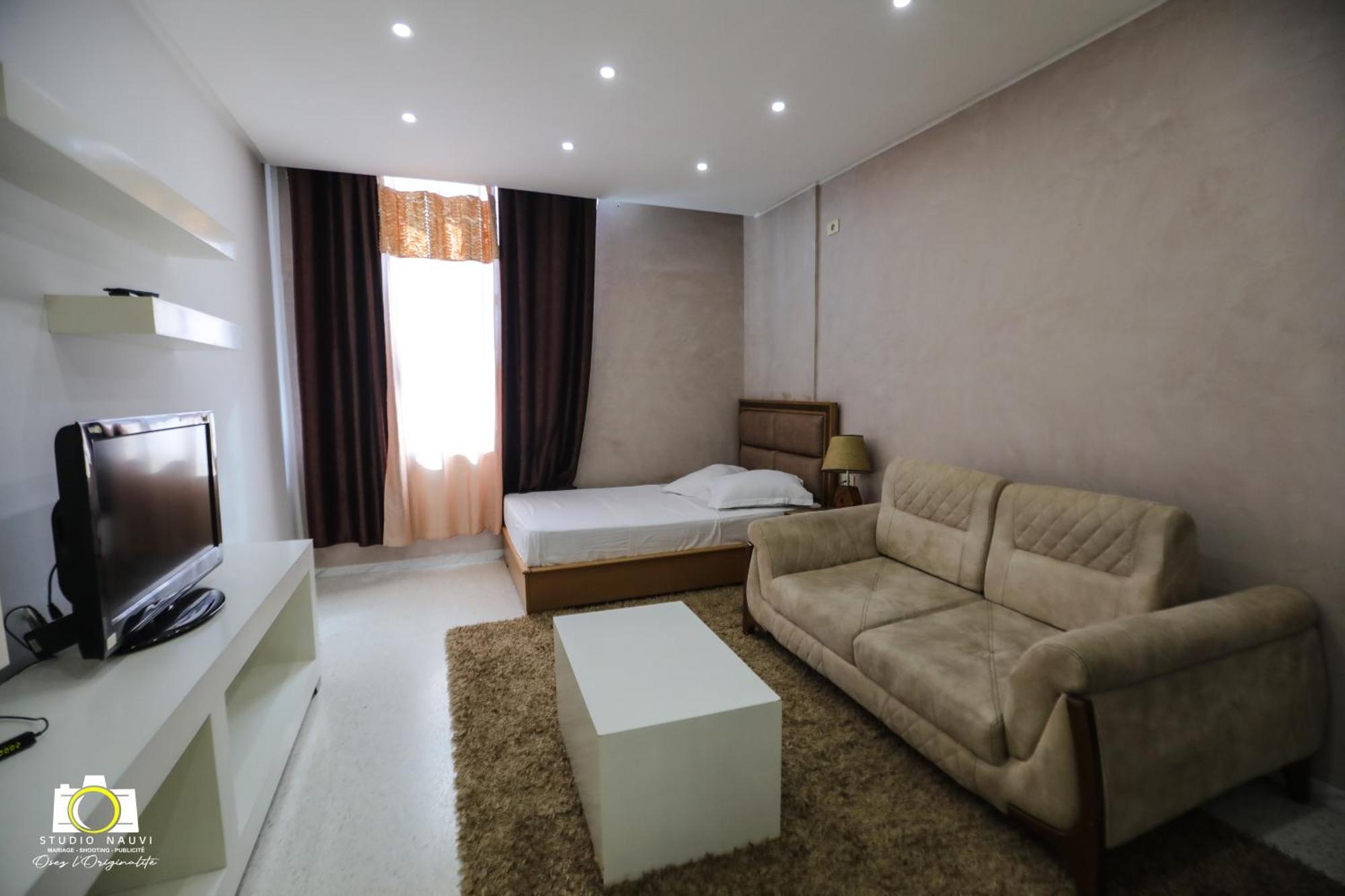 Immeuble Gazbar Apartment Gabes Ngoại thất bức ảnh