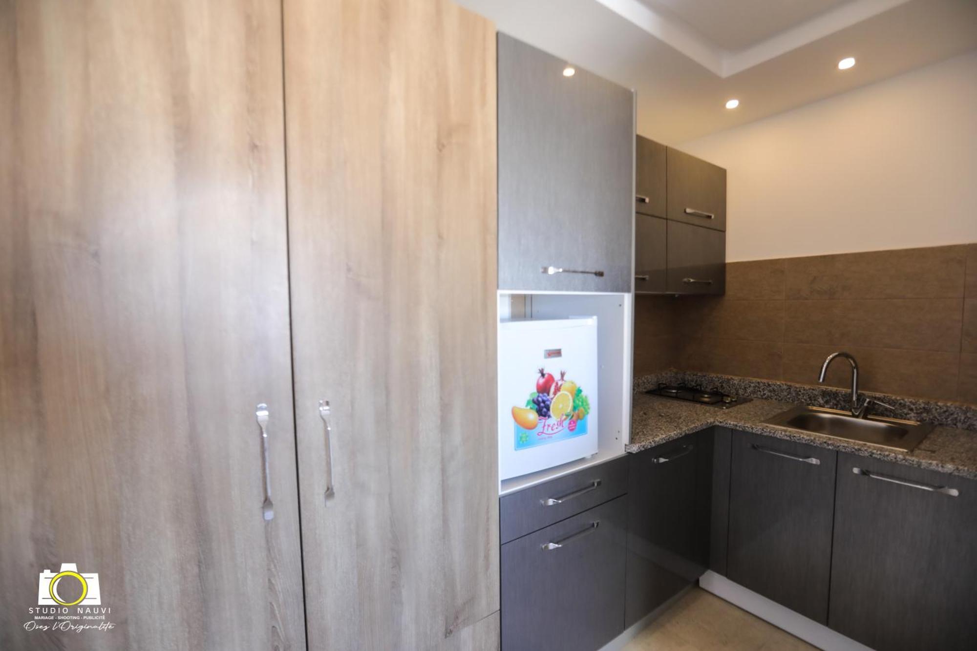 Immeuble Gazbar Apartment Gabes Ngoại thất bức ảnh